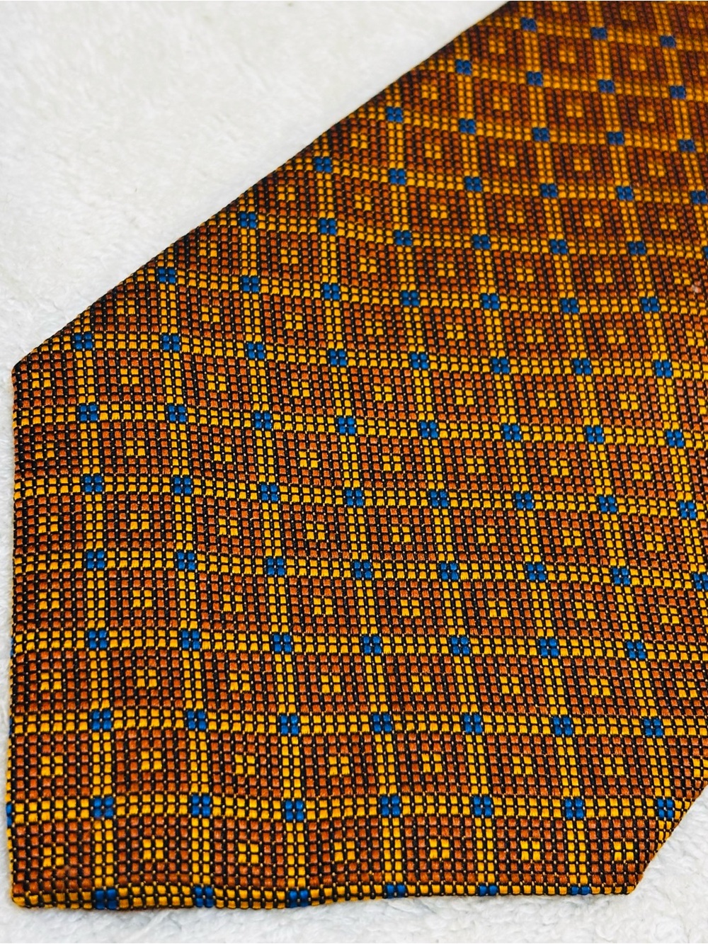 Brand New Stylish Tie By Tom James
